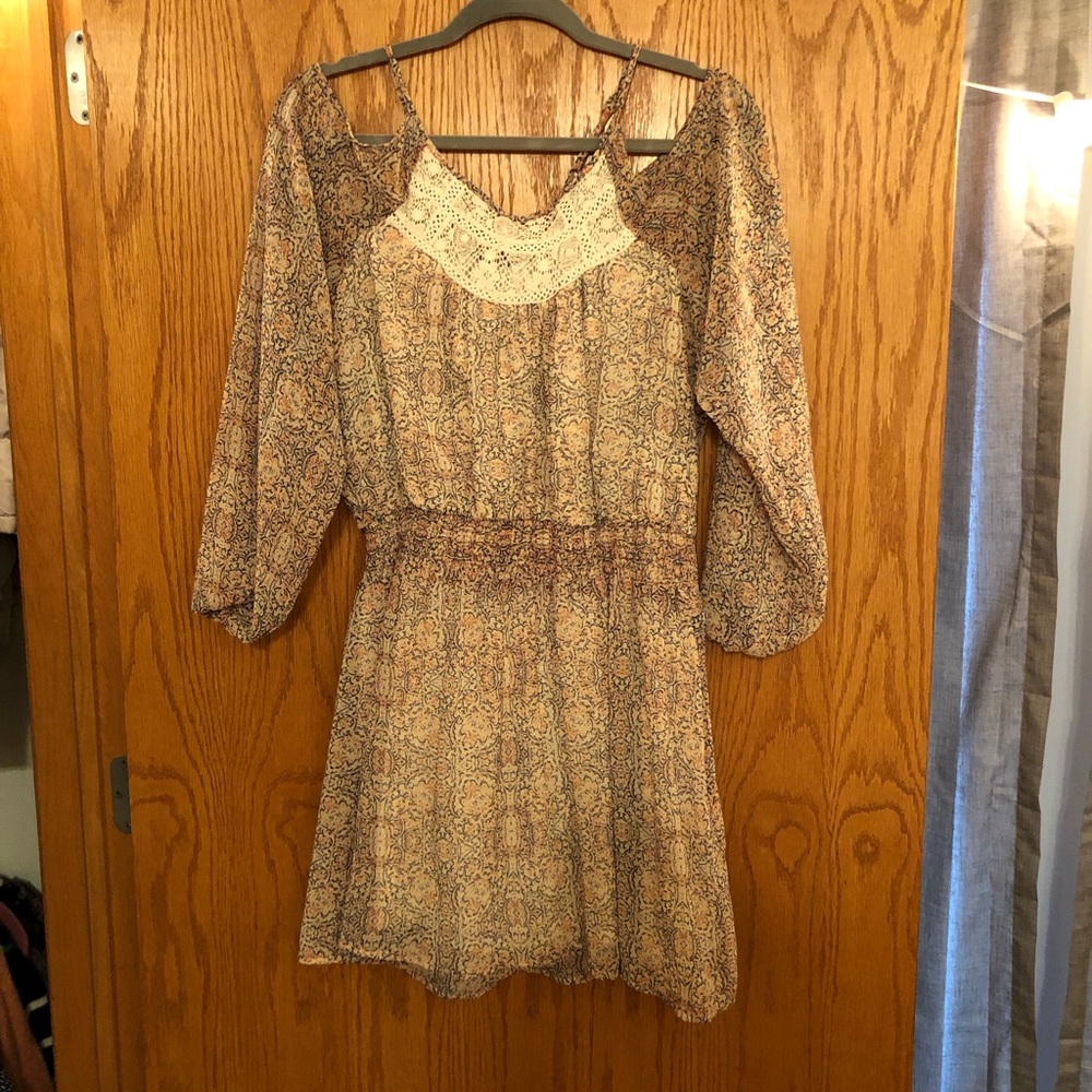 Floral and lace long sleeved dress